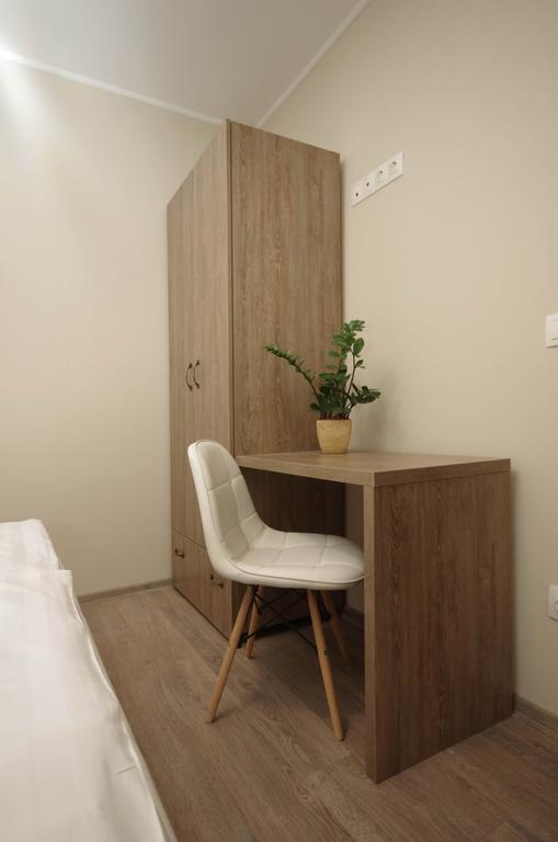 Mosoly Deluxe Apartman Gyula Buitenkant foto